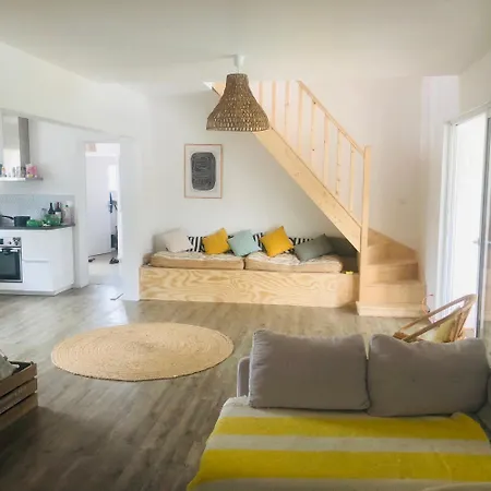 Family With Pool - 5 Bedrooms Σπίτι διακοπών *